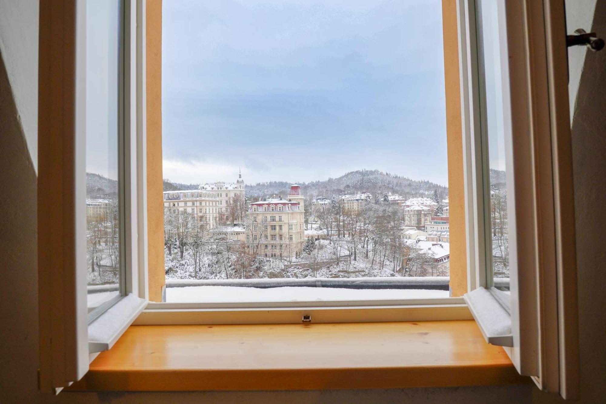 Apartment Ondrejska N°40 カルロヴィ・ヴァリ エクステリア 写真